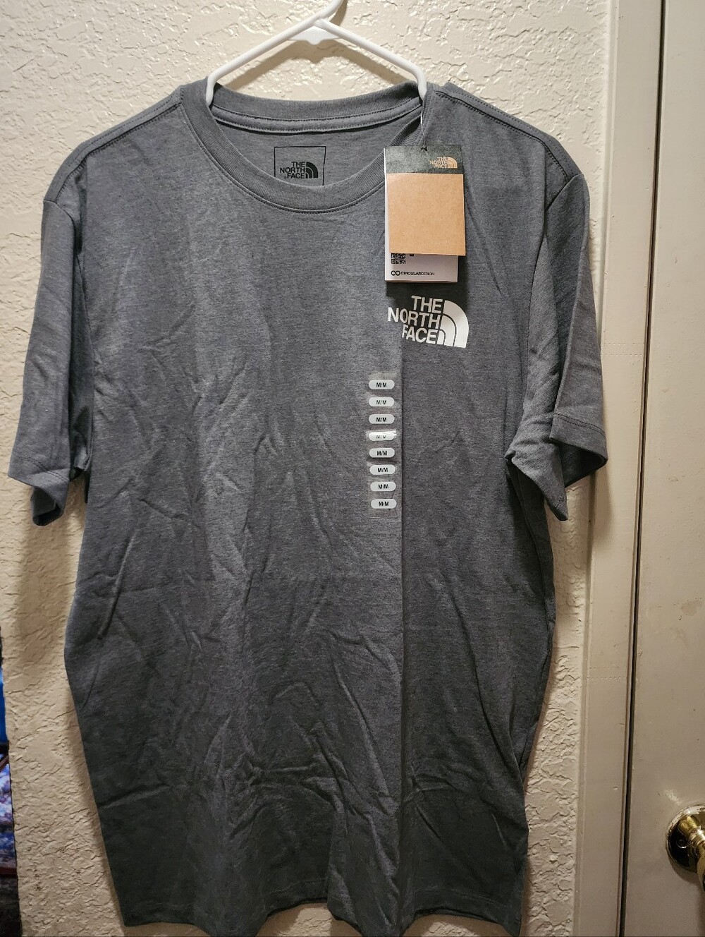The North Face Men's Short-Sleeve Tee in Gray- MEDIUM NWT